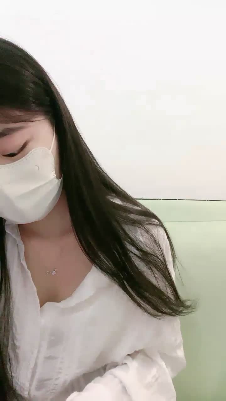 【不萌不淑女笨蛋美女在这里】 三点全露 道具自慰 白浆流水  (86)