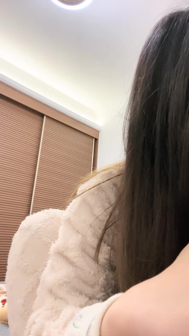 极品眼镜反差妹⭐颜值天花板【妮妮这呢.听者貌貌.听者藐藐】道具自慰⭐ 直播大合集【59v】 (26)