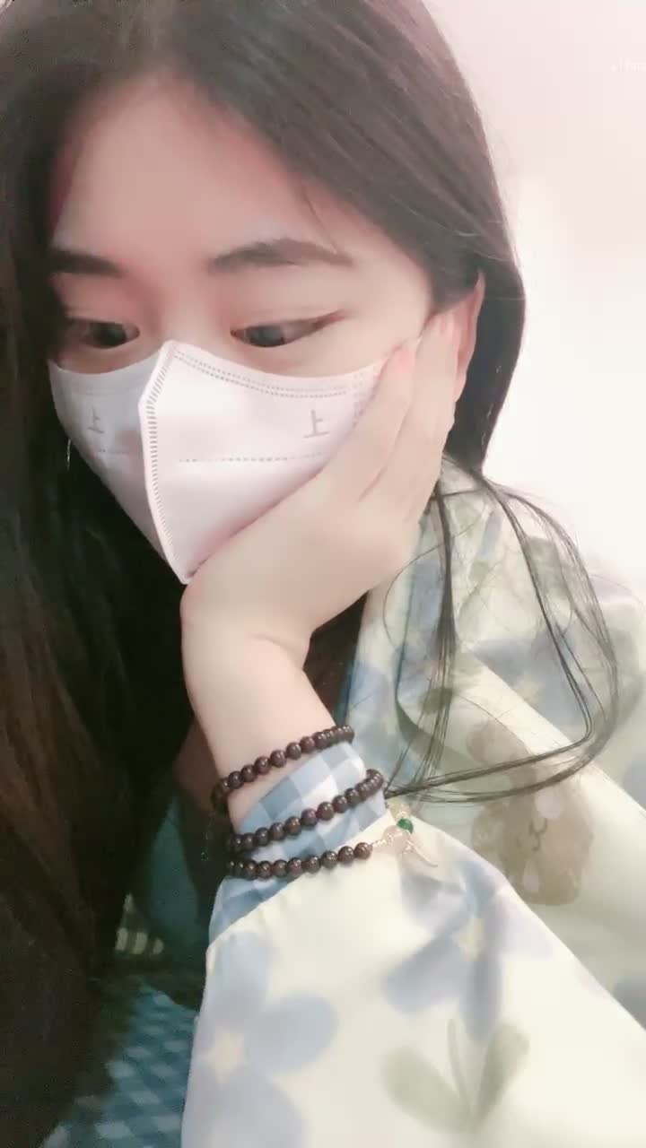 【不萌不淑女笨蛋美女在这里】 三点全露 道具自慰 白浆流水  (85)