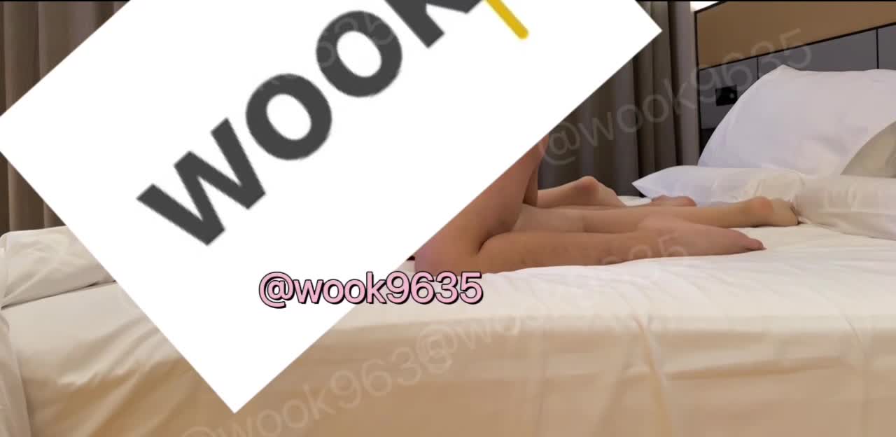 最新流出❤️古典舞学妹 白富美留学生 白虎小萝莉 众多骚婊 羡慕大神的钞能力 夜夜做新郎04南京美术术 (4)