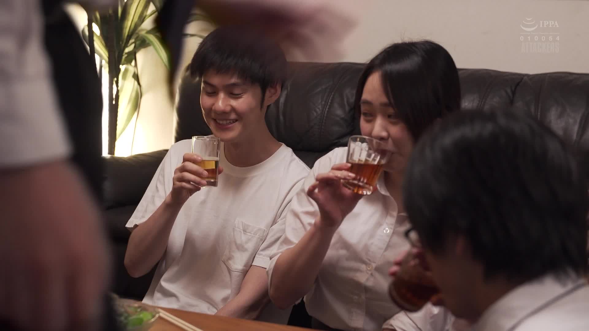 hhd800.com@adn00440hhb