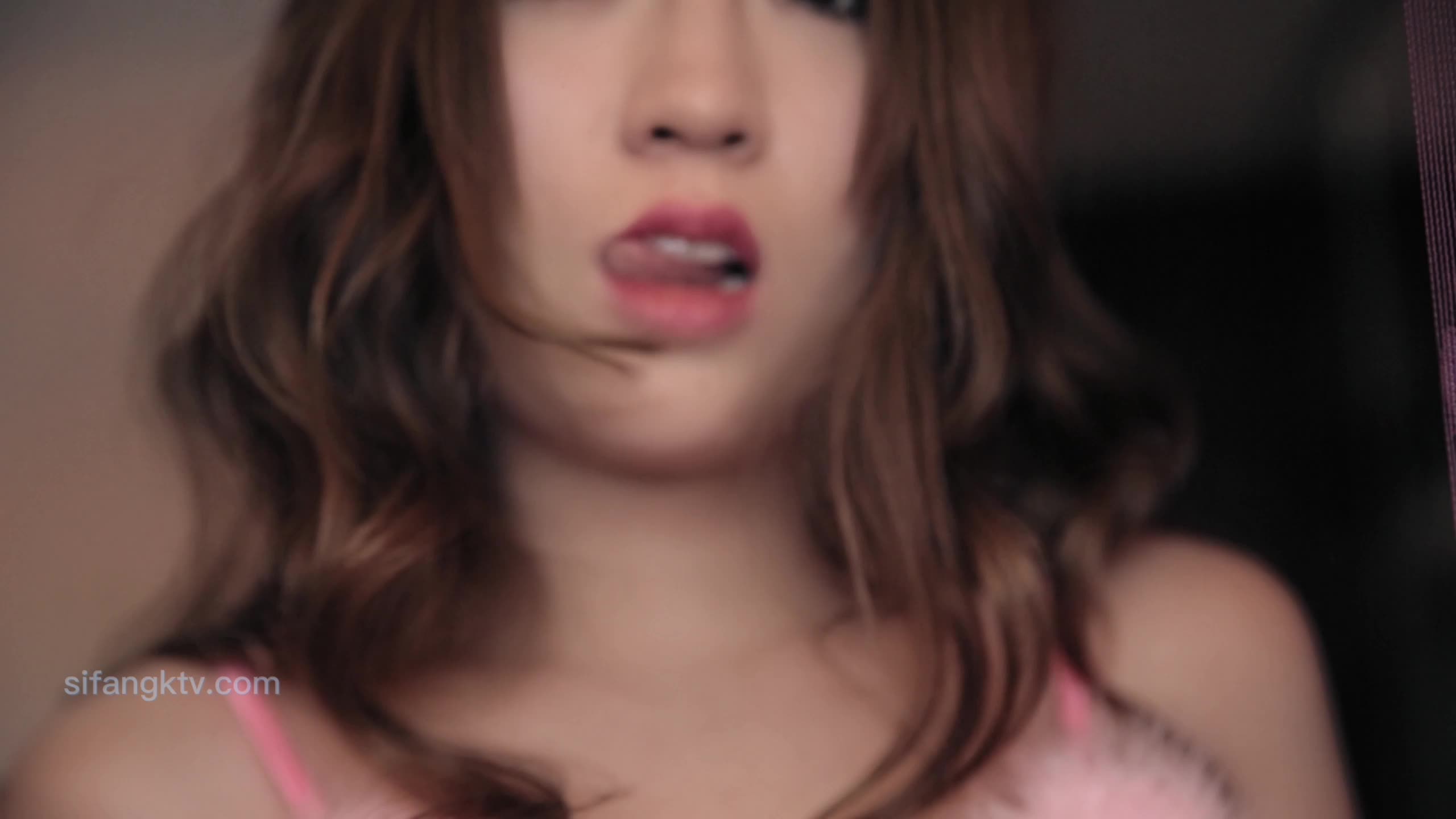 身临其境系列3网红王语纯拍摄现场原版露B露点(1)