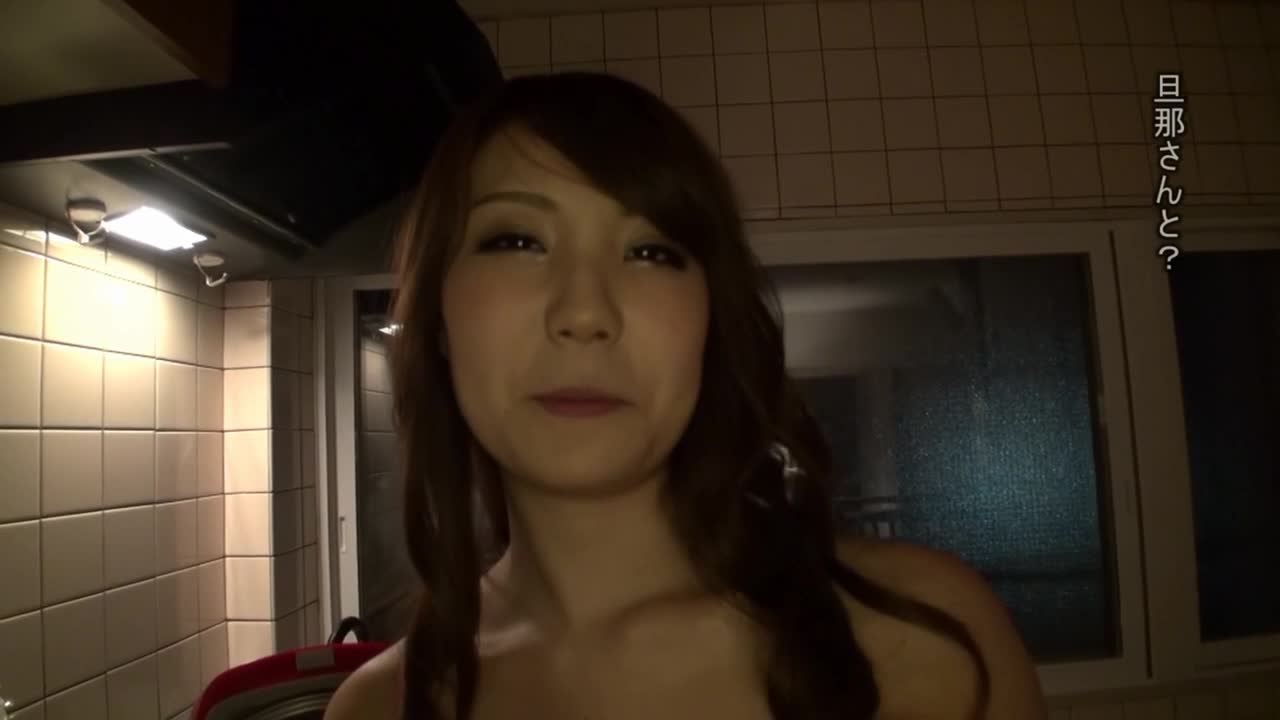 YST-015(540yst00015)[光夜蝶]揉みたい若妻橘優花