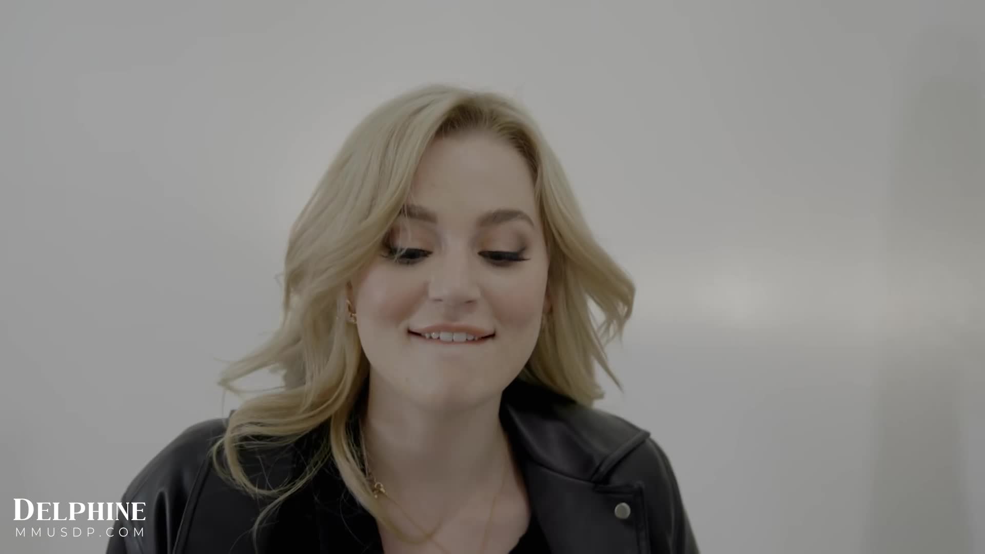 Delphine Films Blake Blossom is the Sexiest Boss Ever Cowgirl Blowjob搜黄---只搜黄的  @soohuang