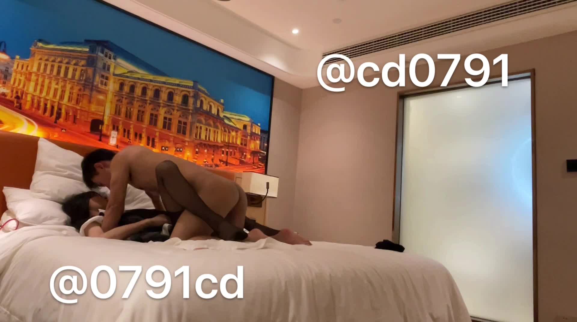 2048.hk@超色女声骚脚伪娘51