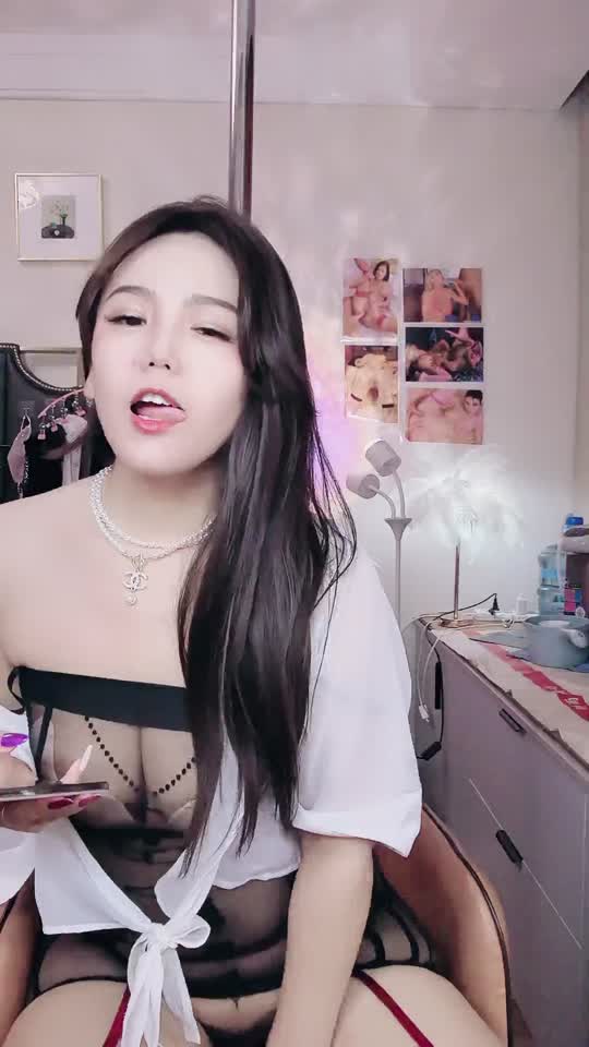 2048.hk@性感蜜桃激情秀452370052_20250425-214127-859