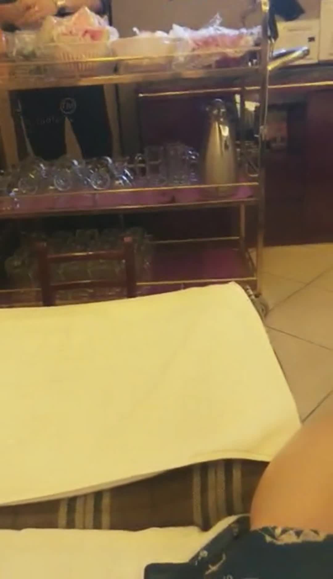 @2048.hk回眸女王足浴店调教贱狗_搓脚按摩含脚趾在线视频