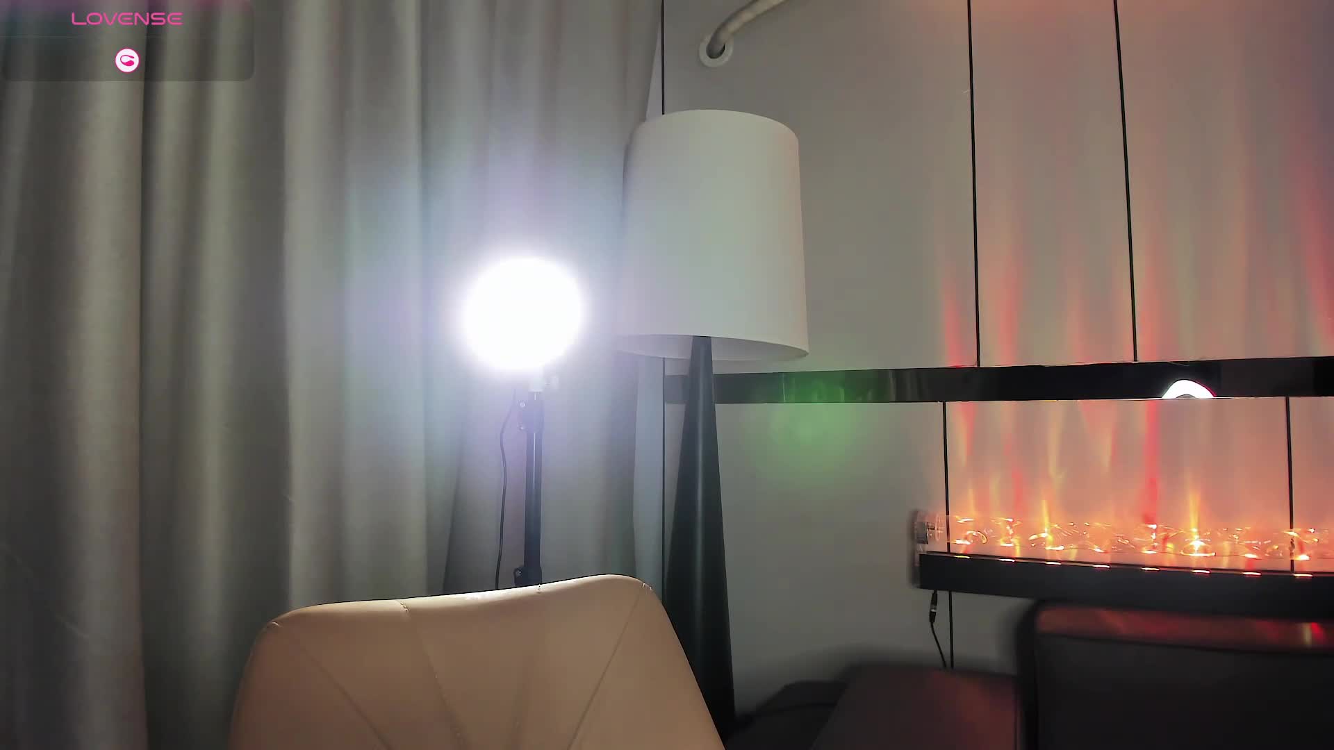 2048.hk@ST_Kiki--2025_20250512_0329-00.00.04.361-00.30.08.921