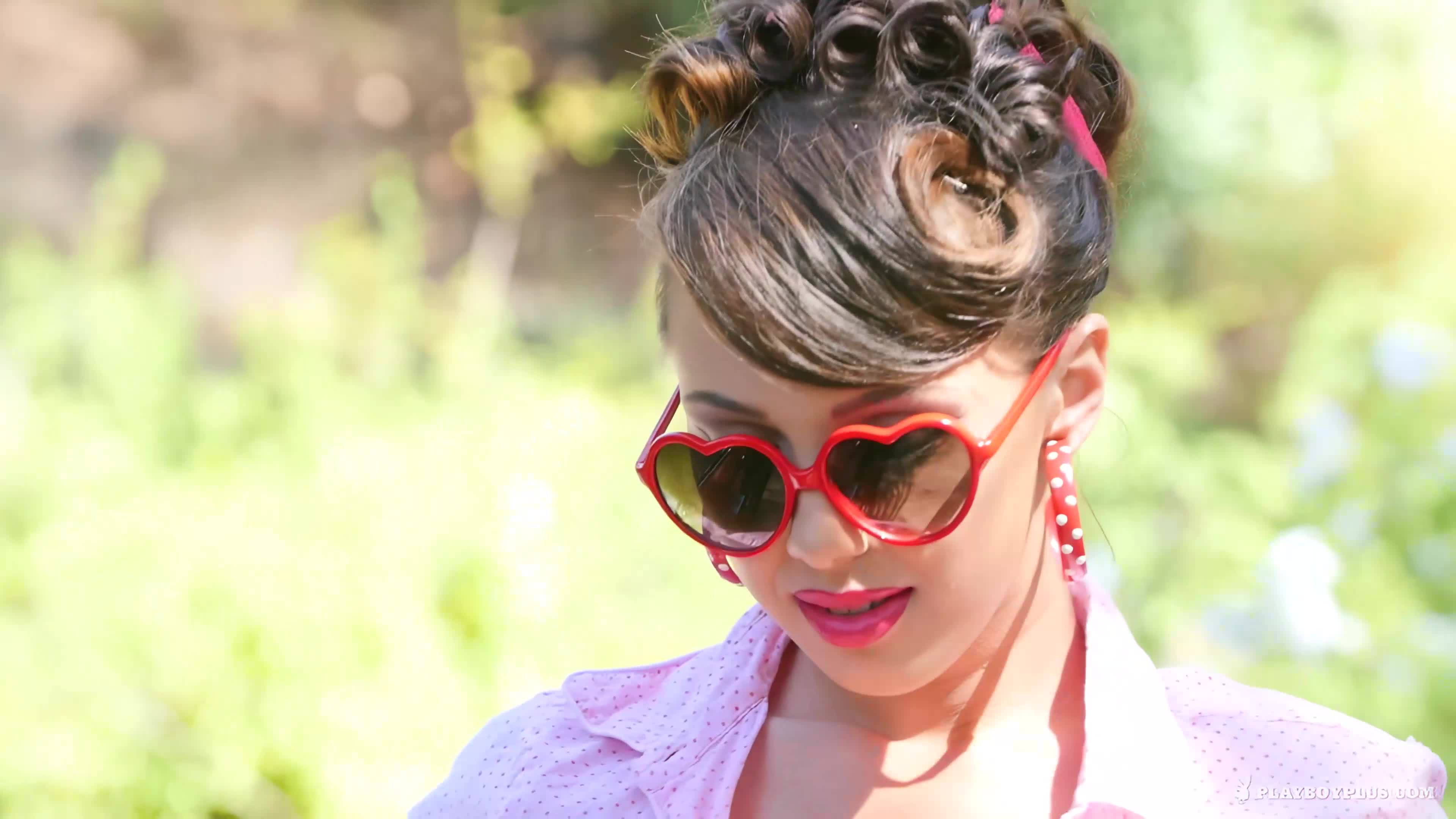 playboyplus.25.02.01.jenna.sativa.lovers.lane.rm.4k