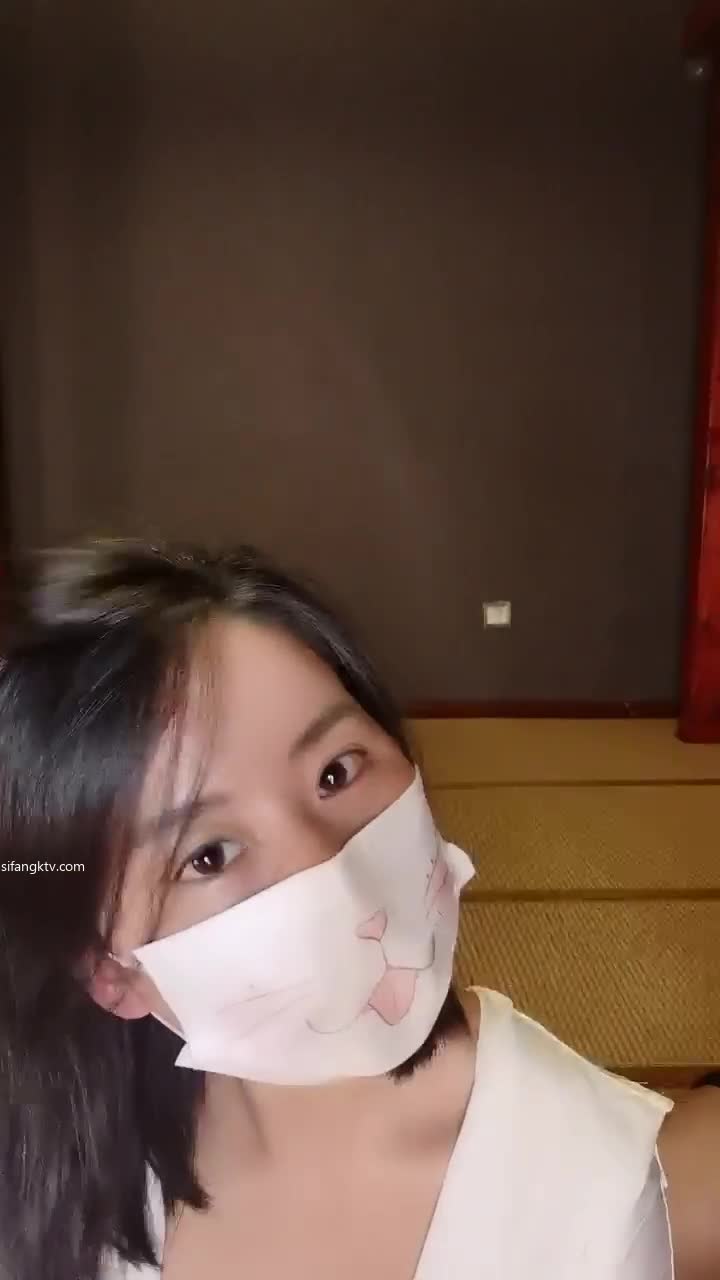 2048.hk@26438648_烛与小可_20221103_215947