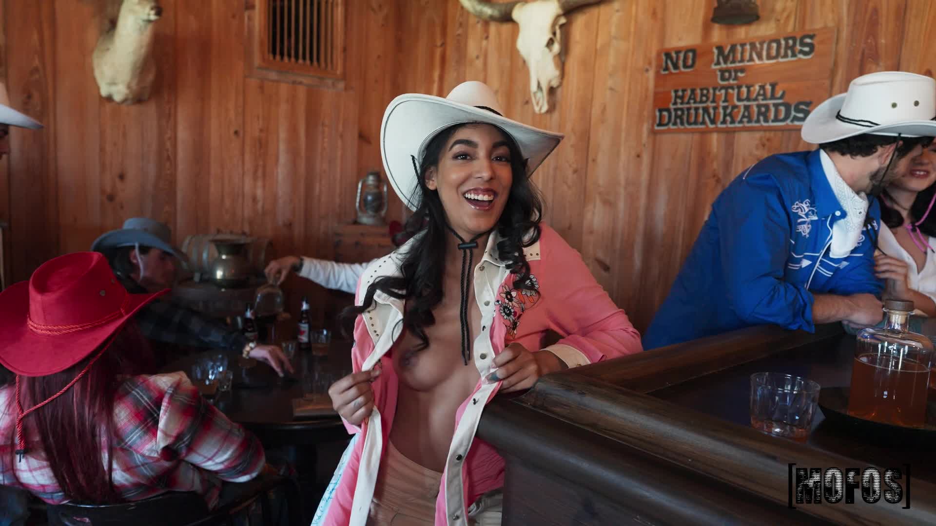 2048.hk@claire.black.audrey.black.and.bailey.blaze.western.bar.night.chaos