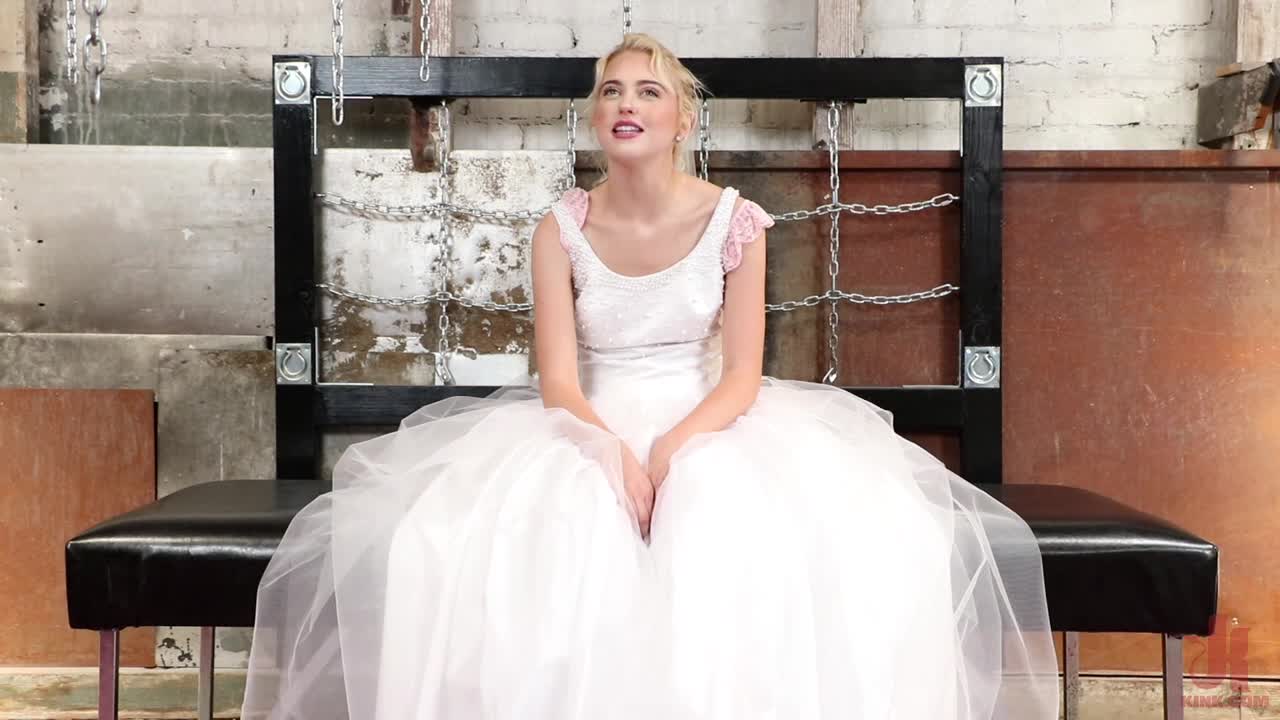 boundgangbangs.18.10.31.chloe.cherry