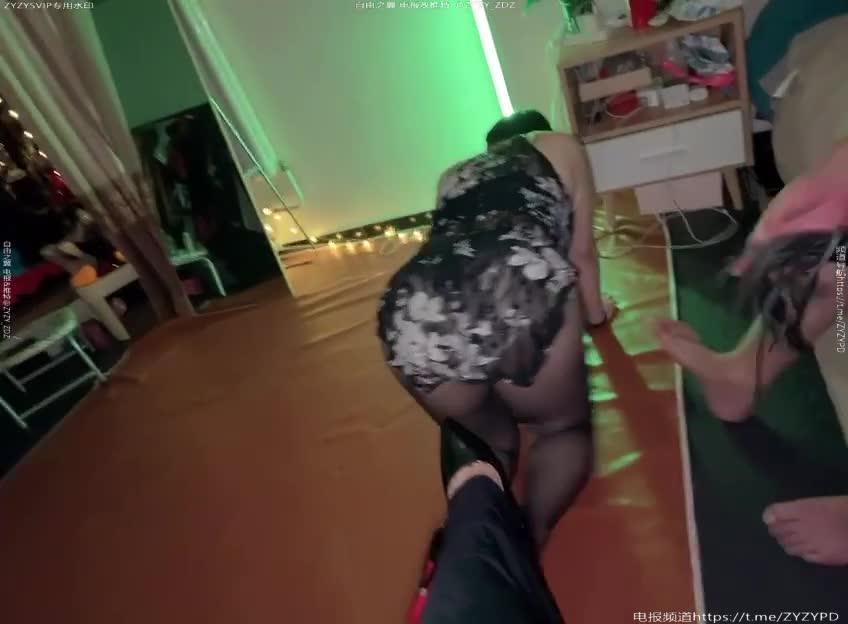 2048.hk@罗芙S绿帽奴_4_03 -426FA352-5359-4A60-B9D7-10ABD1410526