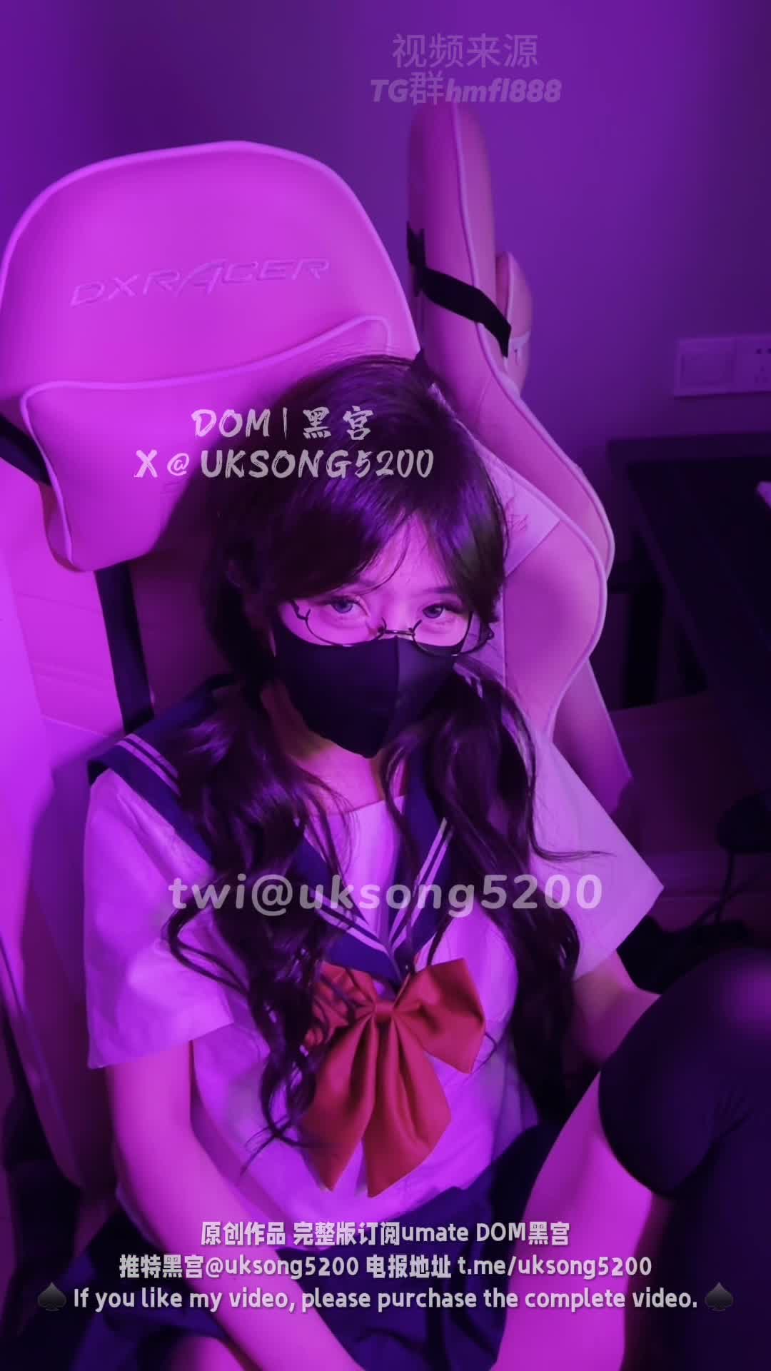 2024.7.25，大神复出，980元新作，【DOMI黑宫】，在网吧做爱，19岁学生妹调教，顶不住了