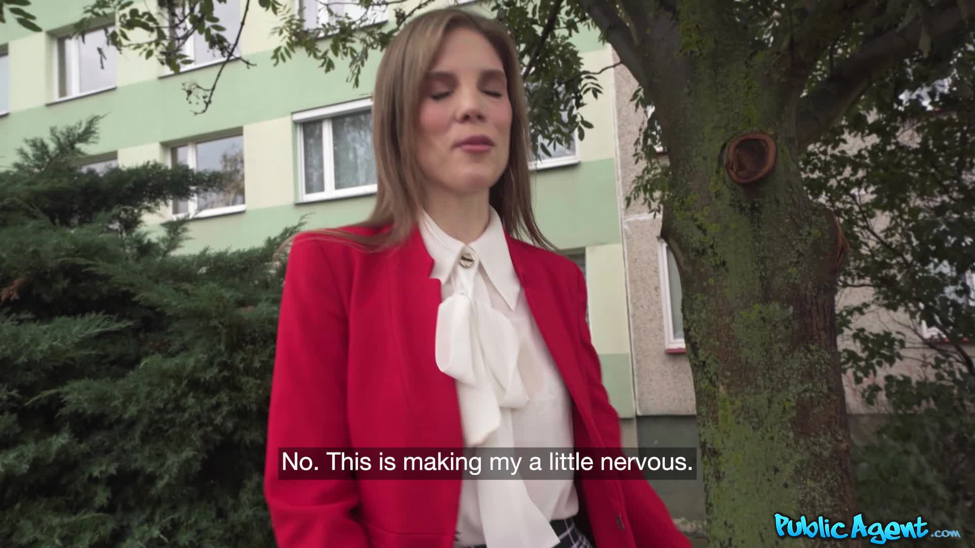 publicagent.25.03.18.valentina.love