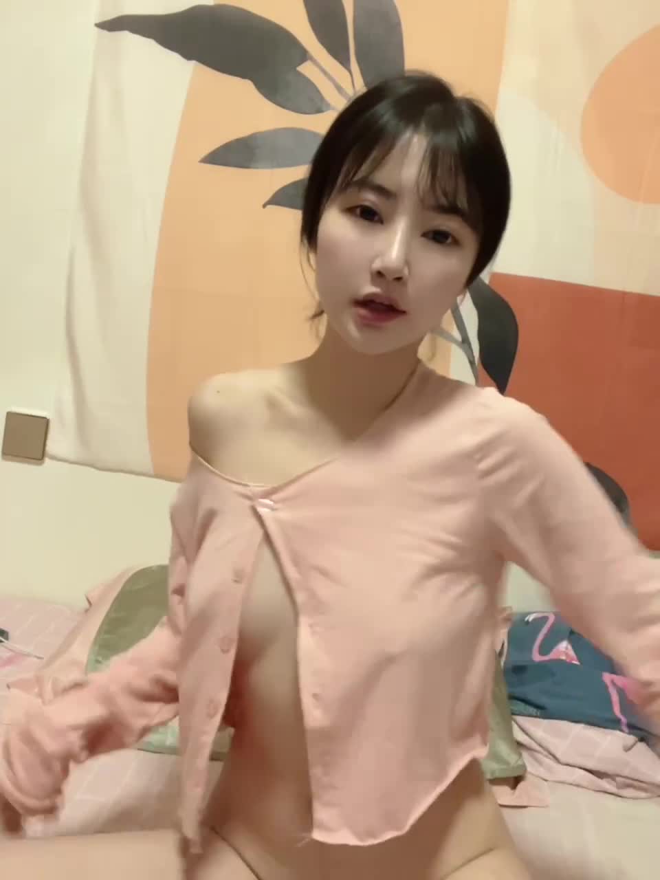 2048.hk@一对一盯射录屏 (2)