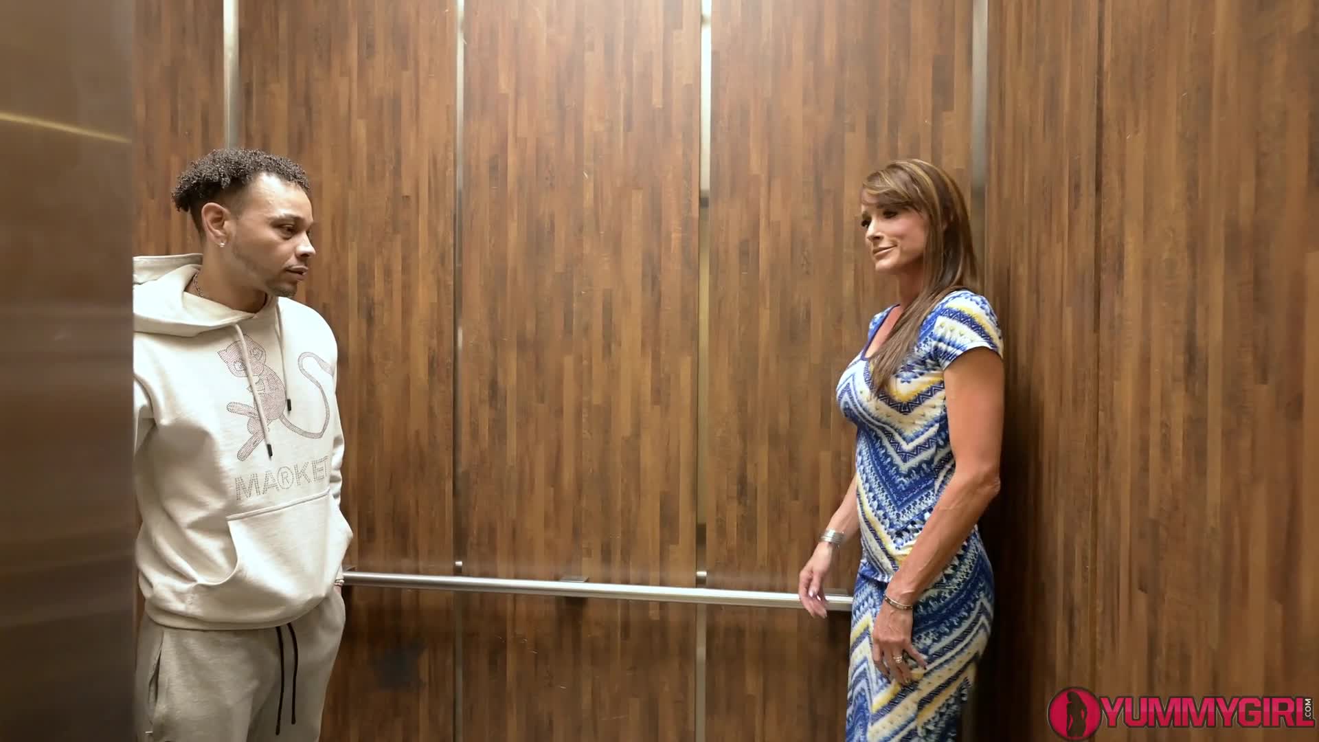 sofiemariexxx.25.05.23.milf.scent.undeniable.seduction