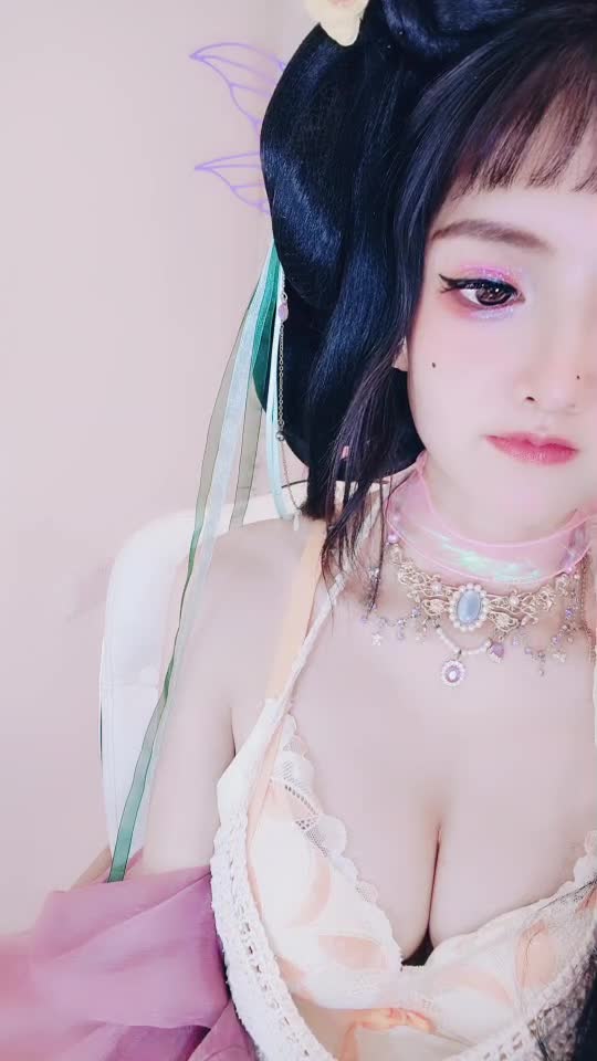 2048.hk@第一次下海2053986332_20250810-030537