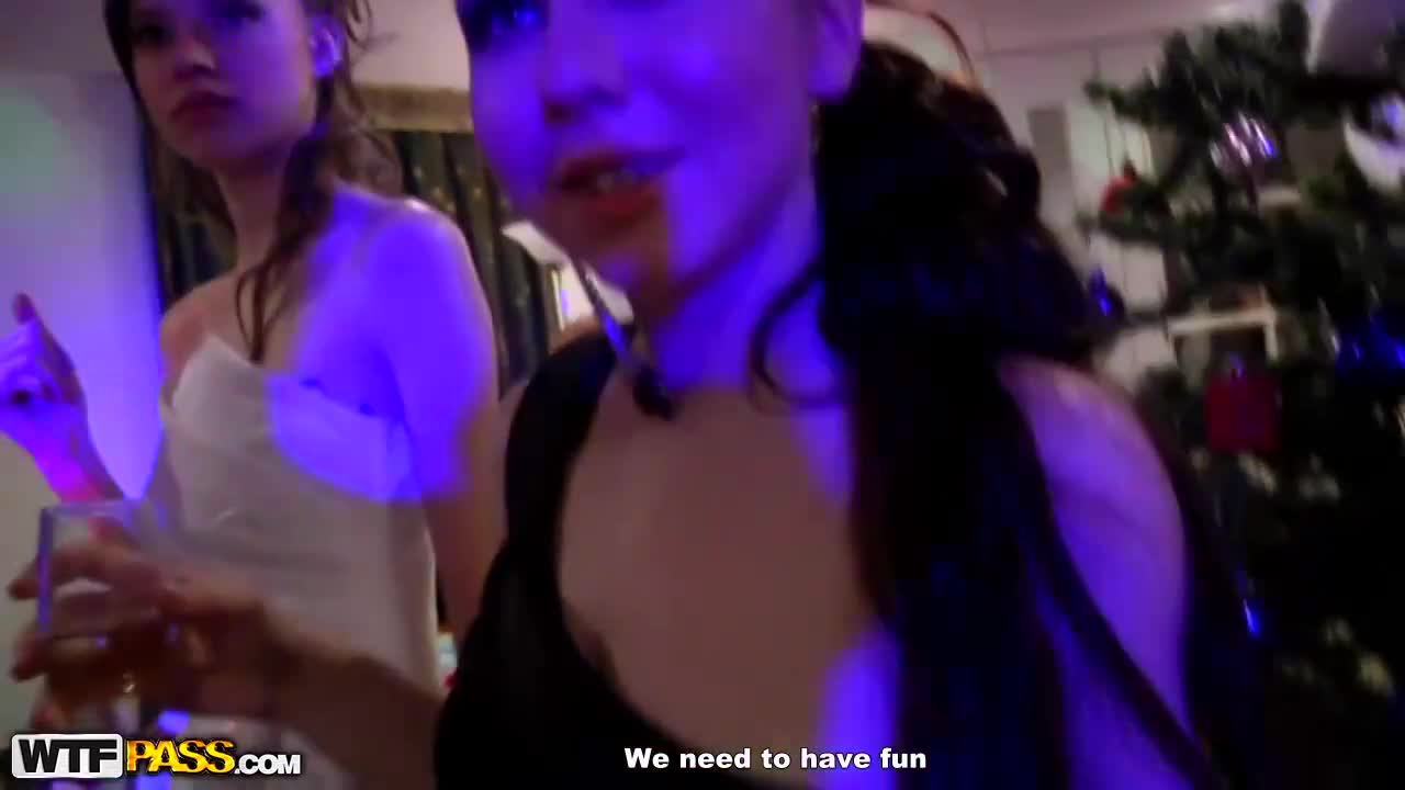 2048.hk@把派对变成一场狂欢并整夜做爱真是太容易了-完美女孩。