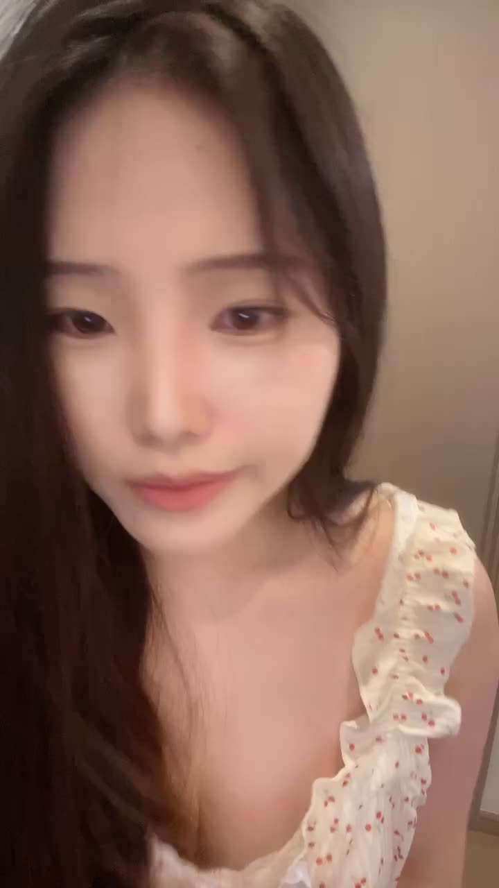 2048.hk@月亮躲在云朵20250702_222857