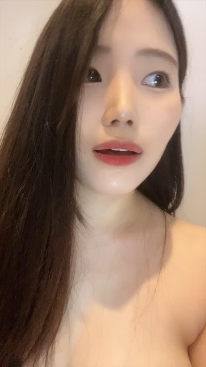 2048.hk@月亮躲在云朵20250806_000529