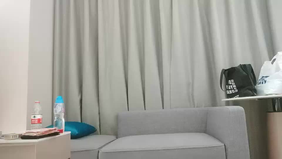 2@0@2@1@-@5@-@2@2@@9@1@沈@先@森@深@夜@场@长@相@文@静@短@裙@外@围@妹@，@一@字@马@张@开@双@腿@让@妹@子@自@摸@，@按@头@插@嘴@翘@屁@股@后@入@，@搞@完@按@摩@再@来@一@炮