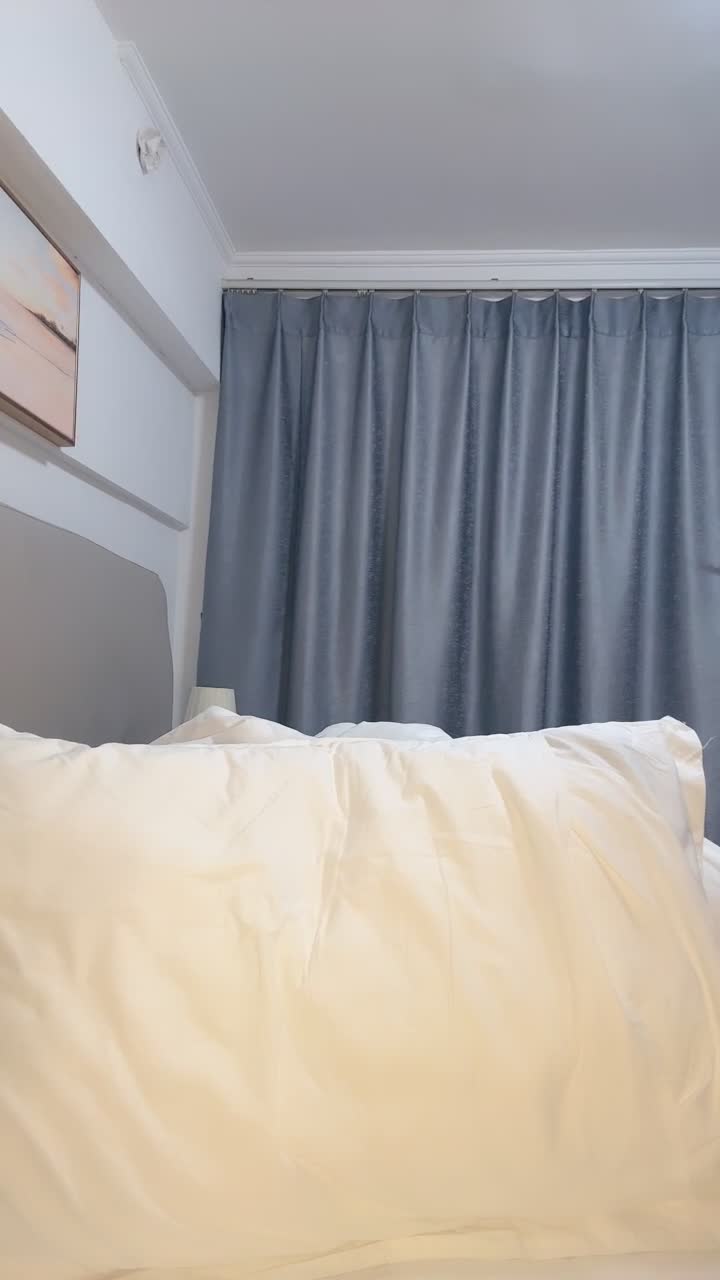 2048.hk@702503755_20251011_214851