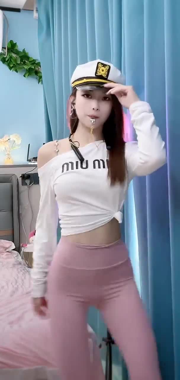 快手 小豆芽 2024-12-02 104624-004