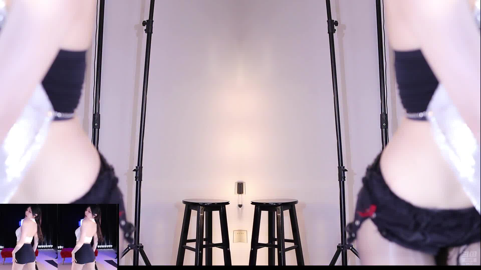 2048.hk@斗鱼 艺瑟妃 2025-09-13 221613