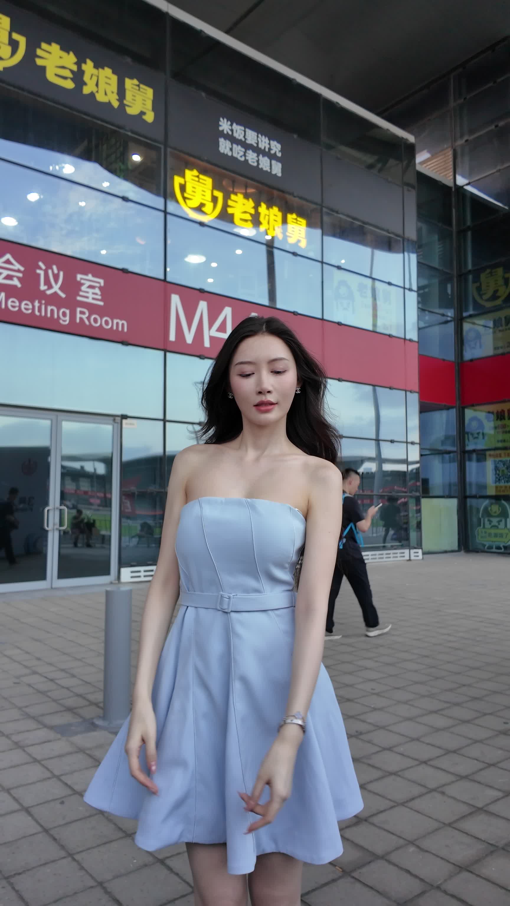 2048.hk@DJI_20250801174852_0195_D