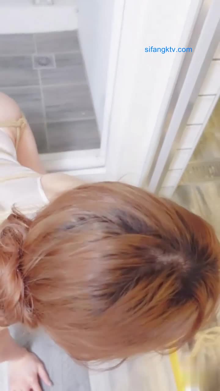 万众瞩目极品露脸SS级女神！网红尤物反差婊【辛尤里】私拍作品，金主圈养小母狗日常淫荡打卡