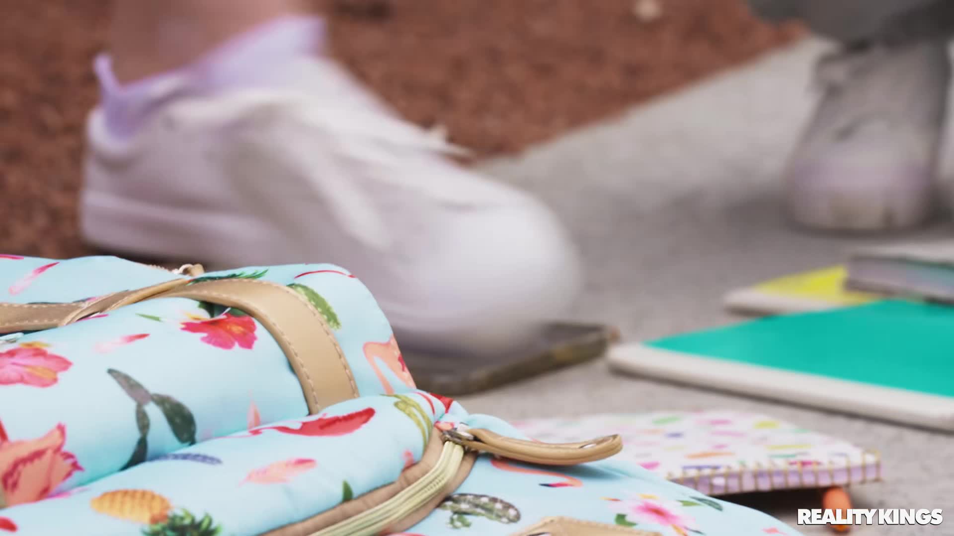 2048.hk@MomsLickTeens.2024-08-05.AndiAvalon,RyanReid