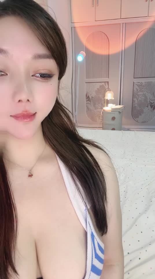 2048.hk@奈奈好大11月7日--1762508785