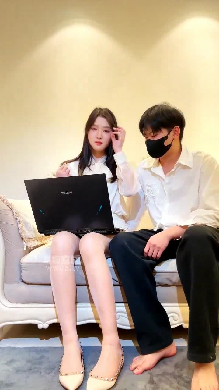 2048.hk@木万TJ：下班后秘书调教猥琐老板寸止榨精把老板玩废平底鞋原味肉丝真空口舌各种姿势玩狗鸡巴2025-11-12