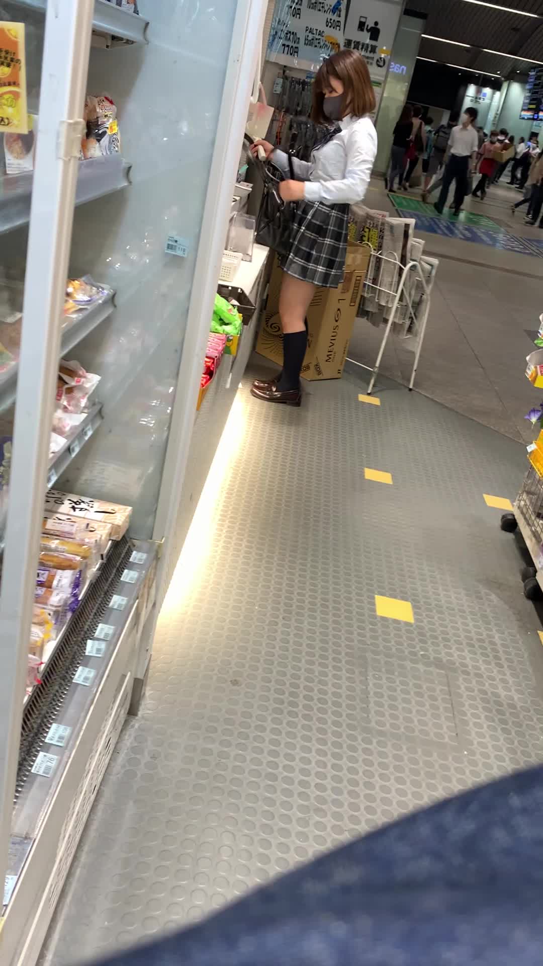 2048.hk@5_6230755368939554361