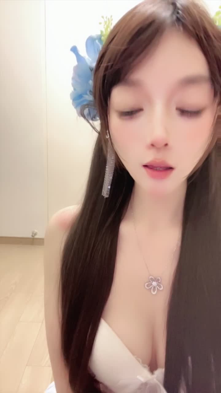 2048.hk@520853991_糖心蛋蛋_20251127_201642