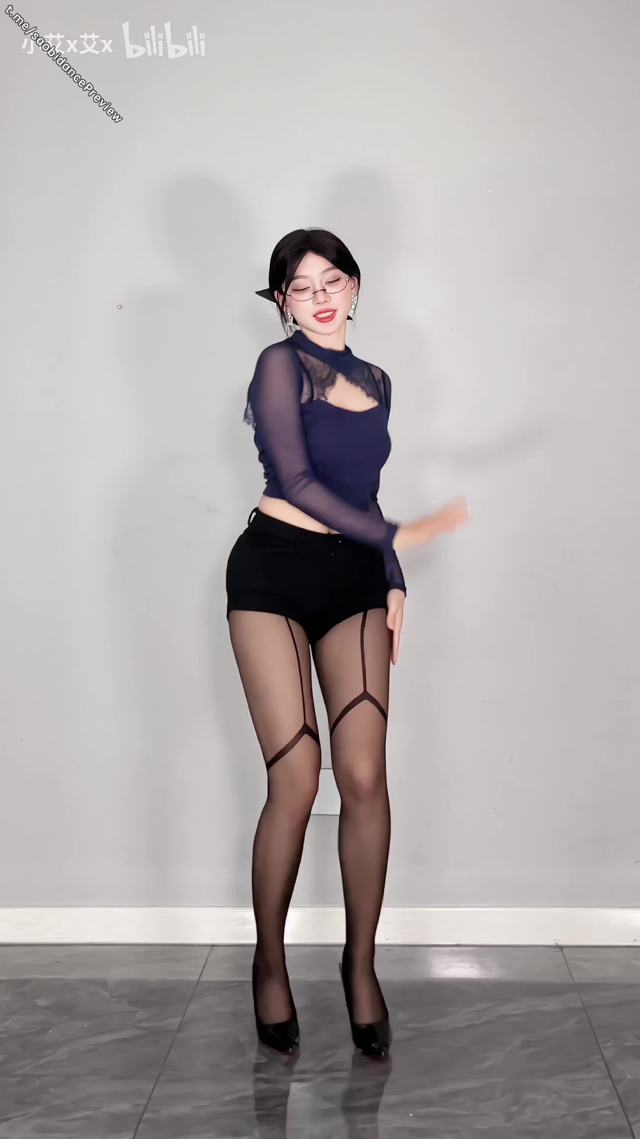 2048.hk@小艾充电专属106