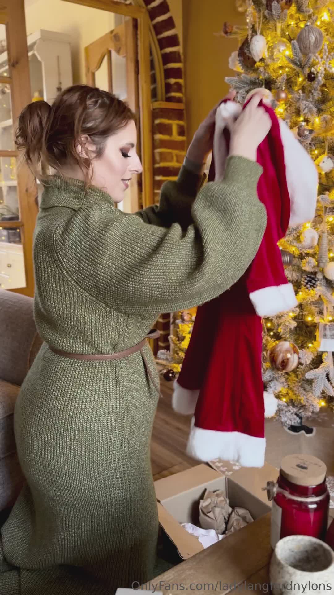 2048.hk@LadyLangfordOF_157