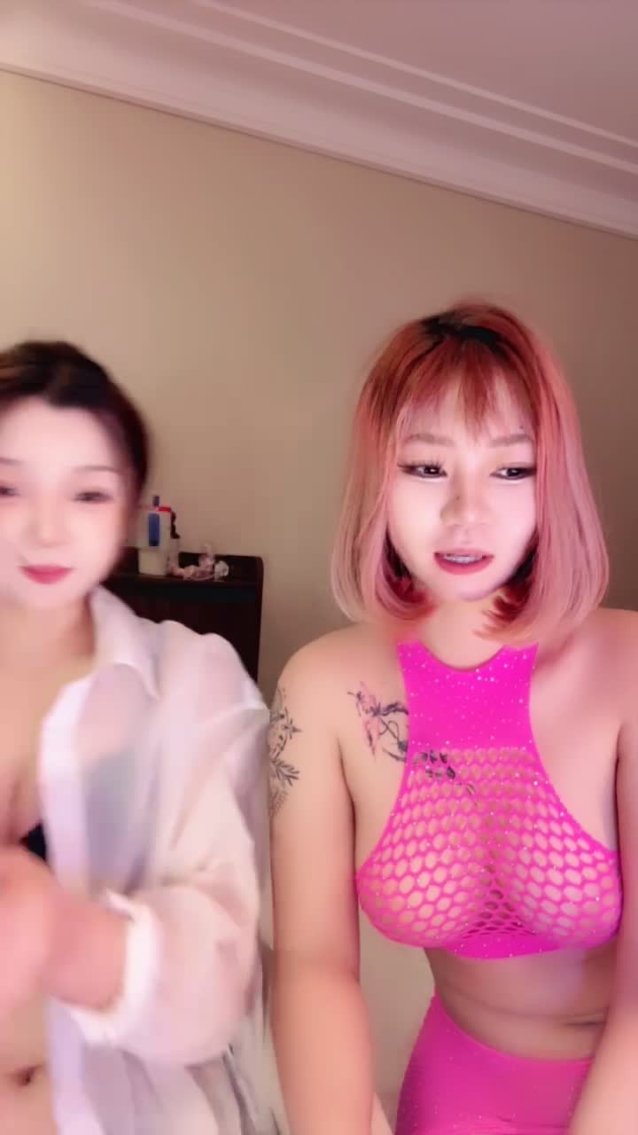 2048.hk@1695880504_笨蛋言言_20260116_212417