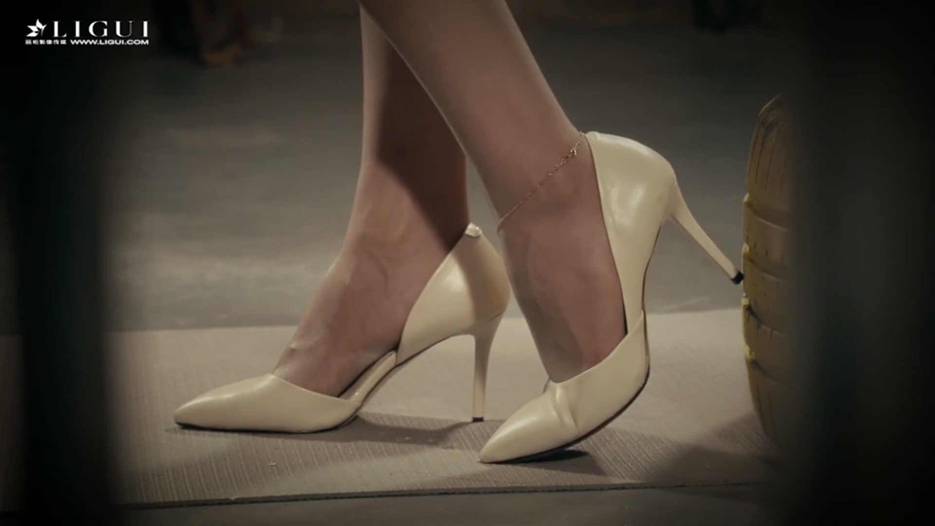 2048.hk@[Ligui丽柜视频]68