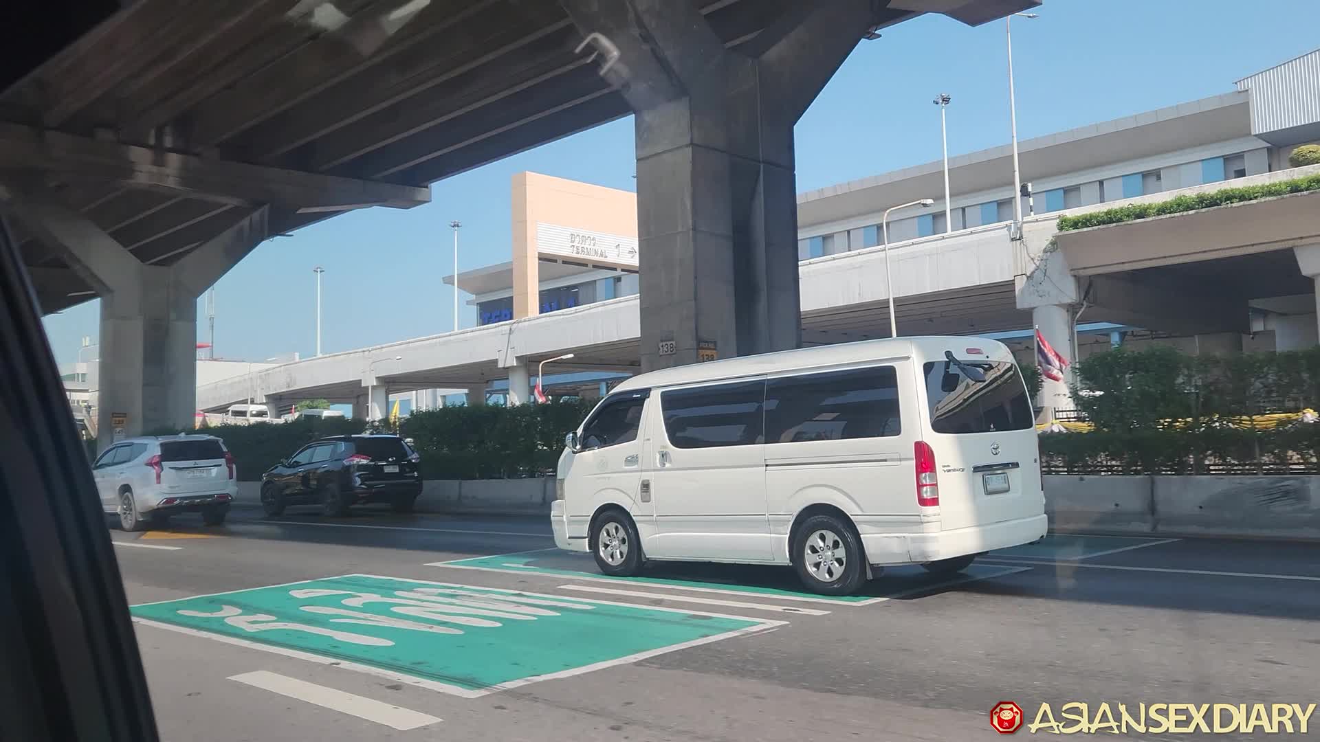 2048.hk@[2025_12_06][Thai]Airport_From_Pattaya