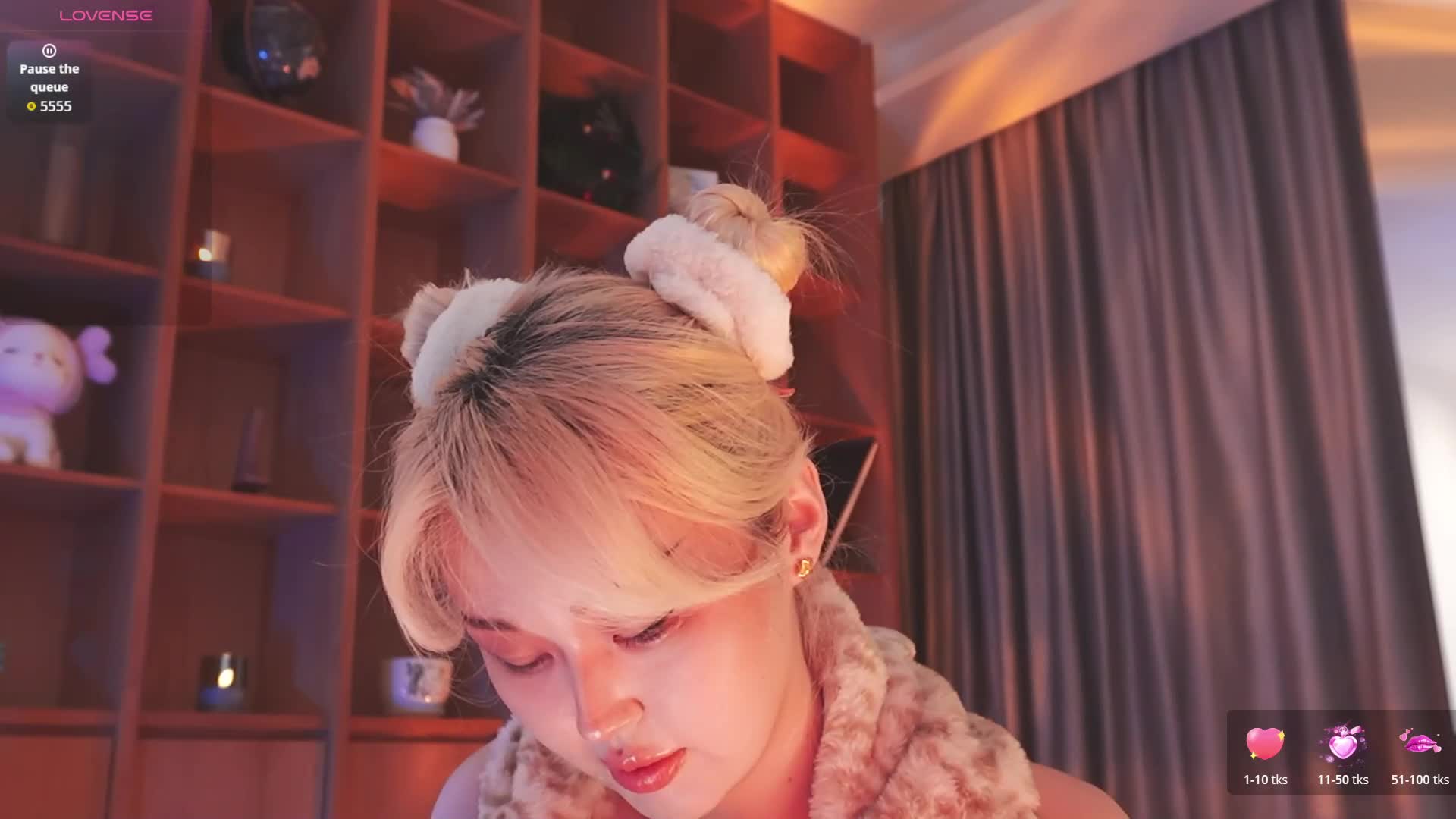 2048.hk@seduza_hyun2025-11-0602-39