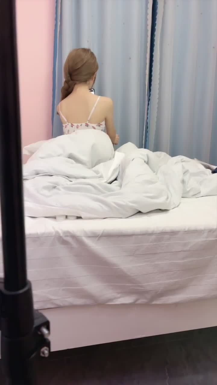 2048.hk@-669573945_669573945_20250825-002105