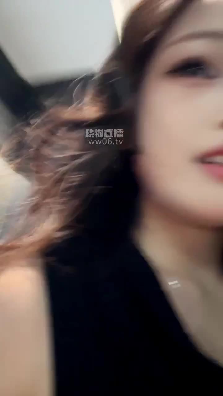 2048.hk@狗哥蓓蓓S情侣主TJ：伺候素人情侣do爱吃女神接吻口水被踩在脚下听着爸爸口舌被女神狠狠踩脸闻着高跟鞋仰视高贵主人做爱情侣人肉脚垫踩着狗脸伺候做爱含着精液套子仰视高贵女主被男主草到各种呻吟自己只配吃黑丝臭脚避孕套扇脸踩着废物鸡巴被深喉羞辱踩流精2025-11-18