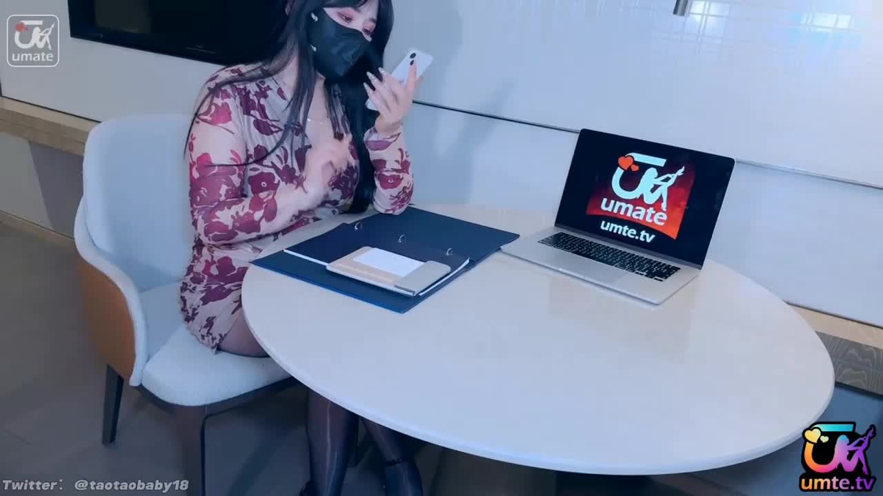 2048.vip-酒店老板娘的献身》黑丝淫穴拯救危机 无套抽插精液灌满小-樱空桃桃