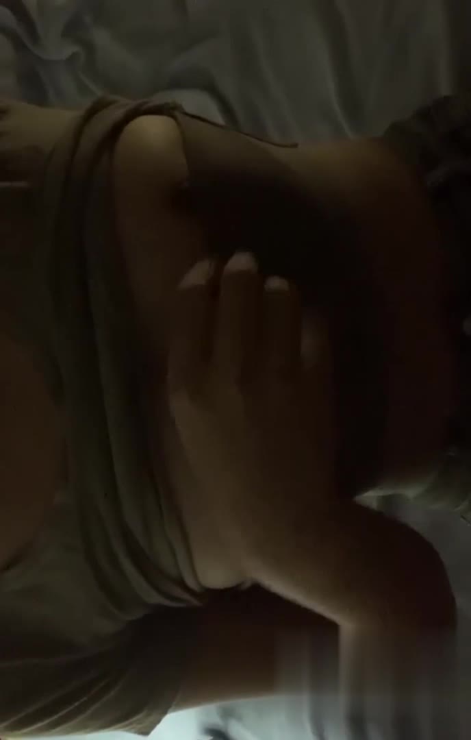 2048.vip-极品白富美校花情侣私拍流出 高冷公主秒变床笫尤物 雪肤玉体被扒光蹂躏 爽的失神浪叫高潮脸满足骚绝