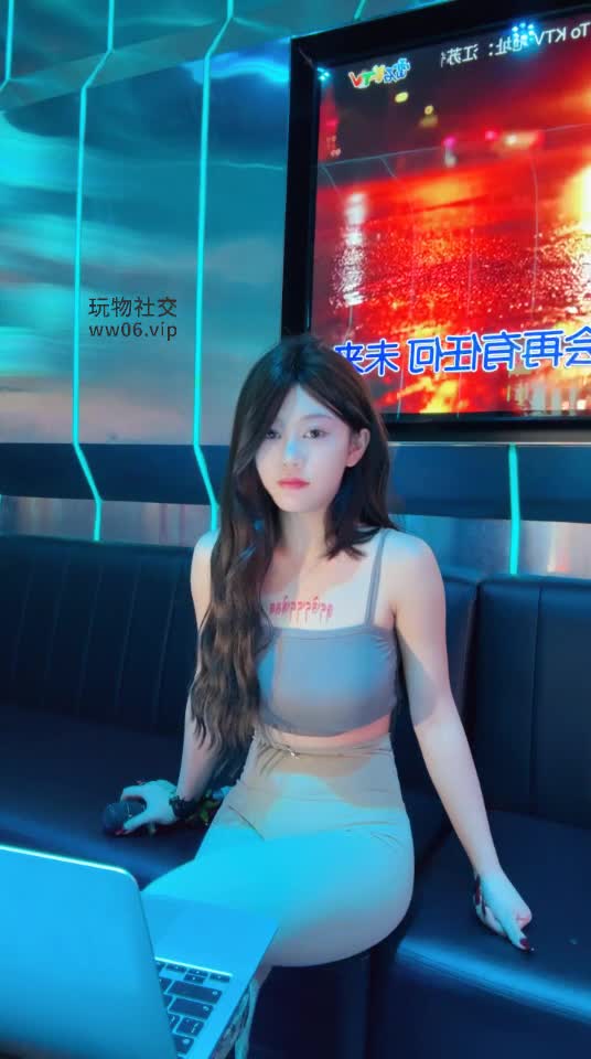2048.hk@小小TJ：给钱KTV开发素人服务员深喉喷射圣水2025-02-10