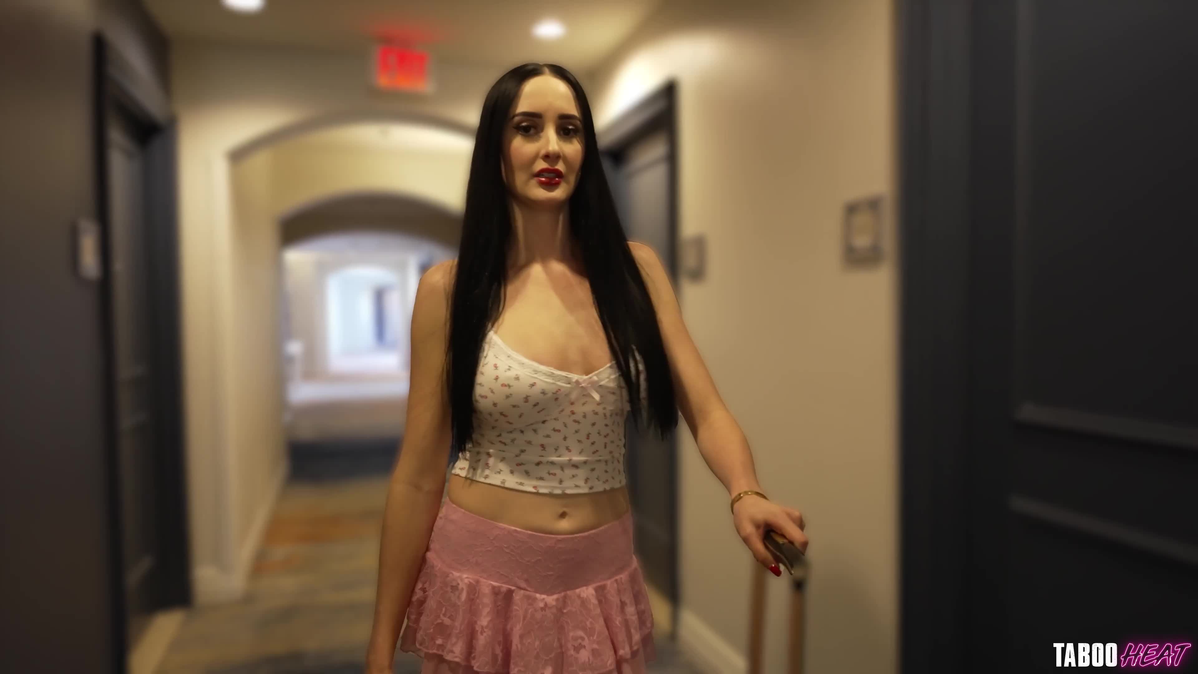 2048.hk@TabooHeat.26.01.29.Cory.Chase.Violet.Voss.4K