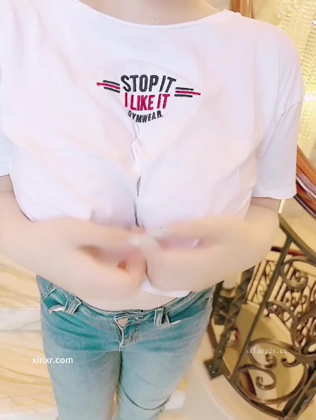 2048.hk@子✨童颜巨乳 大尺度高价作品 奶子超棒2