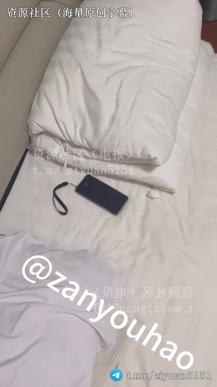 2048.vip-山东老牌熟妇淫妻博主「不一样的烟火」「紫金王朝」《绿奴夫妻抢食单男鸡巴》人妻完美露脸，狂叫单男，我操你太厉害了